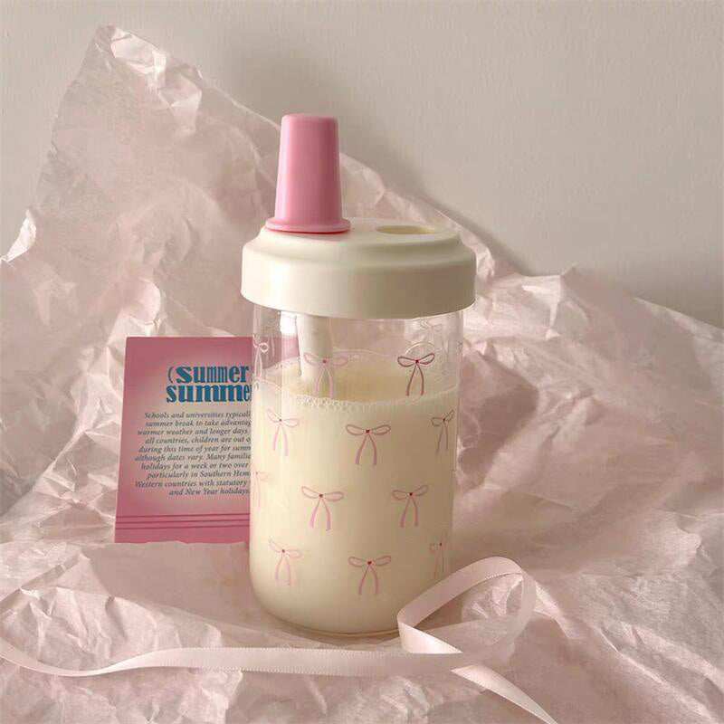 Vaso de plástico con diseño de moñitas