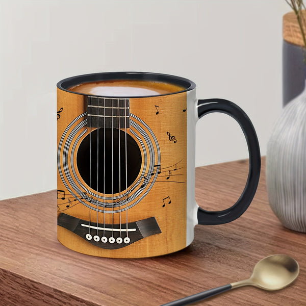 Taza con estampado de guitarra
