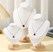 Soporte de exibicion de collares