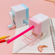 Sacapuntas de manivela con depósito