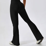 Conjunto deportivo flare con top halter - Dressygt