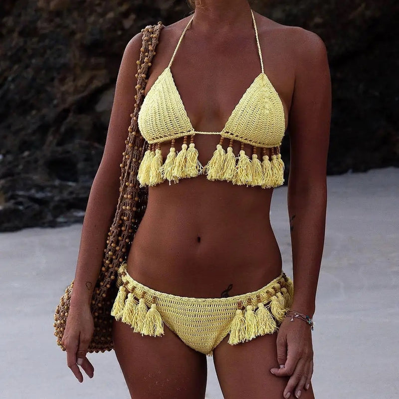 Bikini de croschet de color amarillo