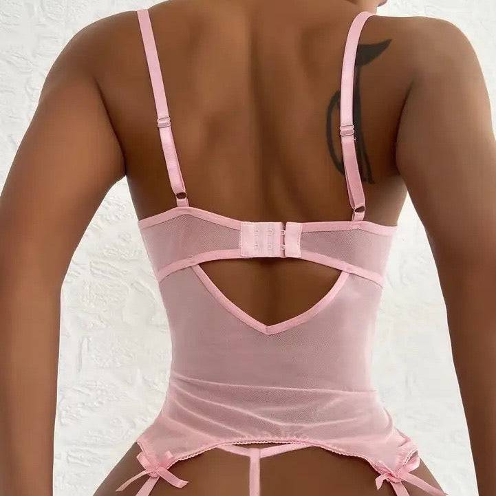 Lencería rosa