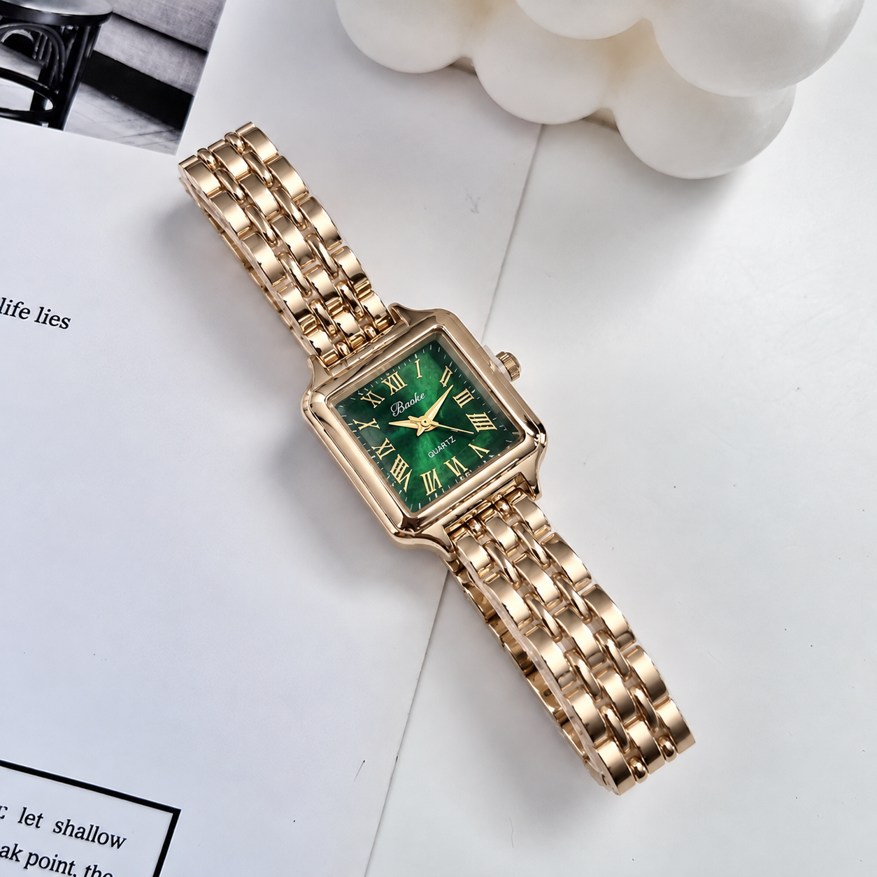 Reloj de mujer con pulsera de tres hileras