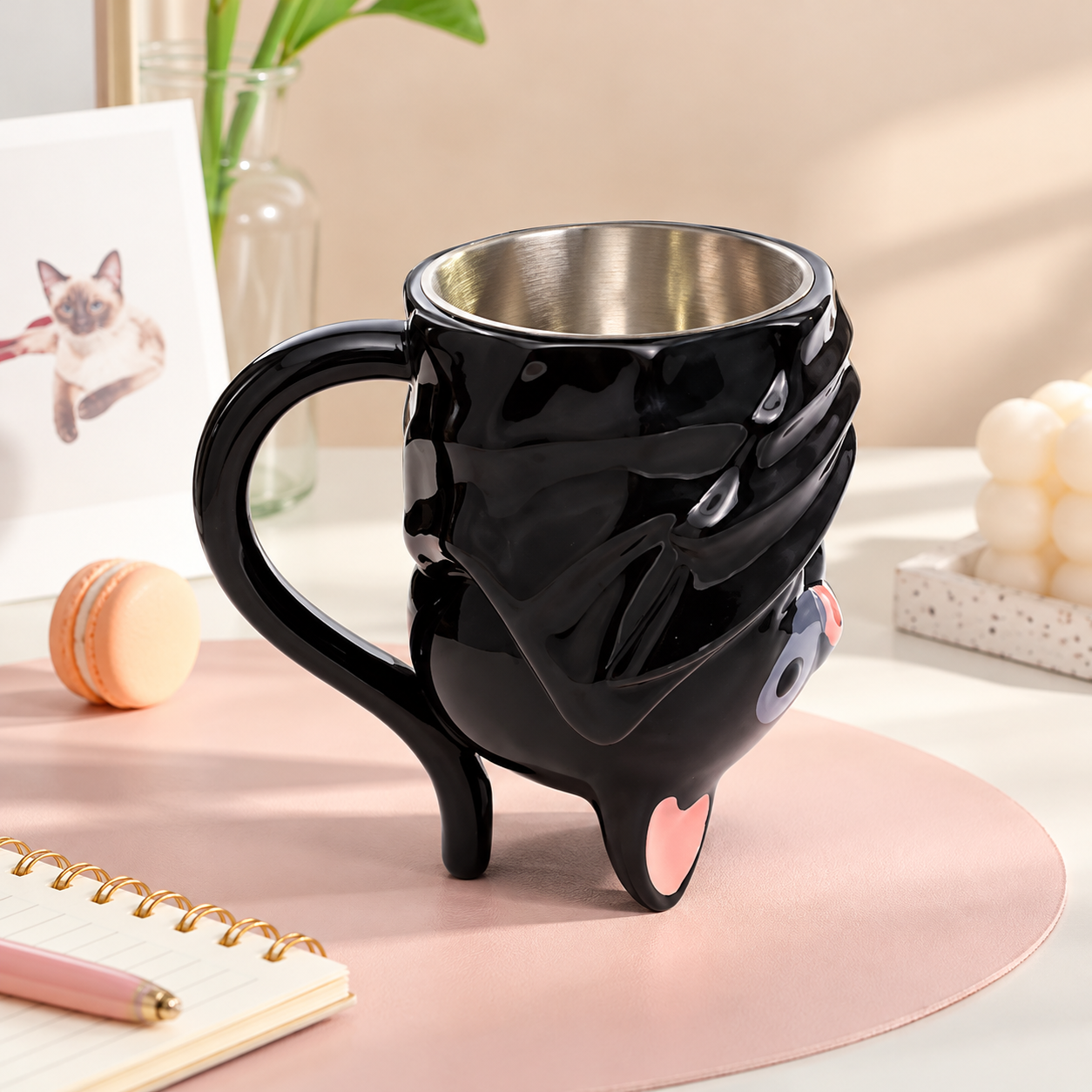 Taza con diseño de murciélago