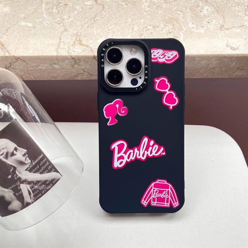 Case de BARBIE negro