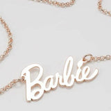 Cadena minimalista de BARBIE