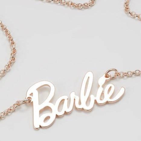 Cadena minimalista de BARBIE