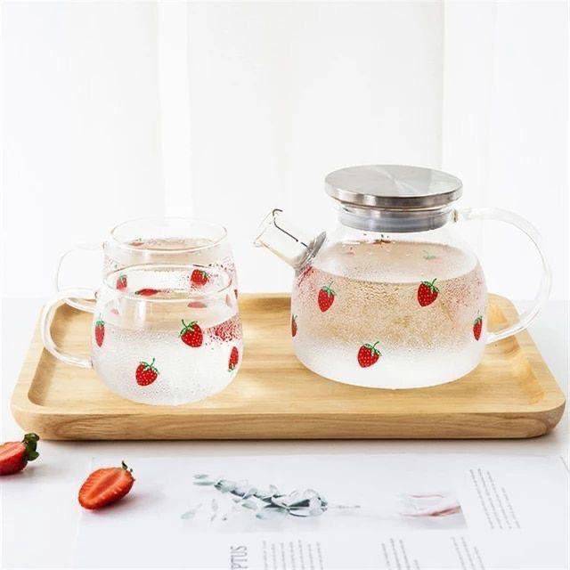 Set de tetera cute de fresas