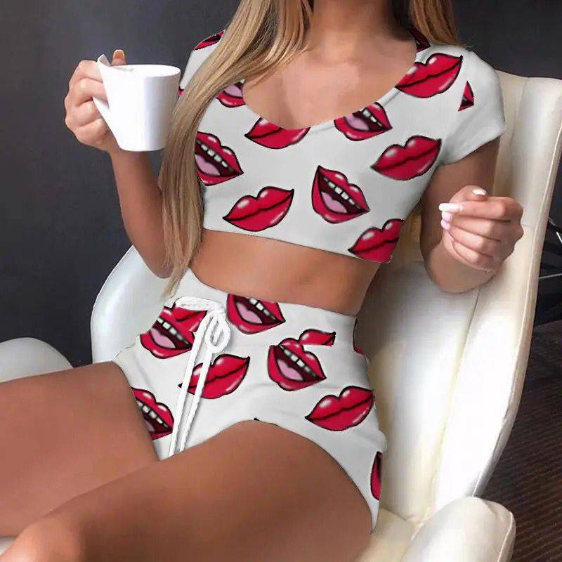 Pijama girly estampada