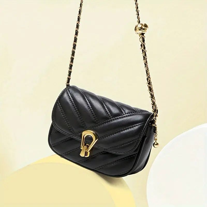 Bolso acolchado negro con cadena dorada - Dressygt