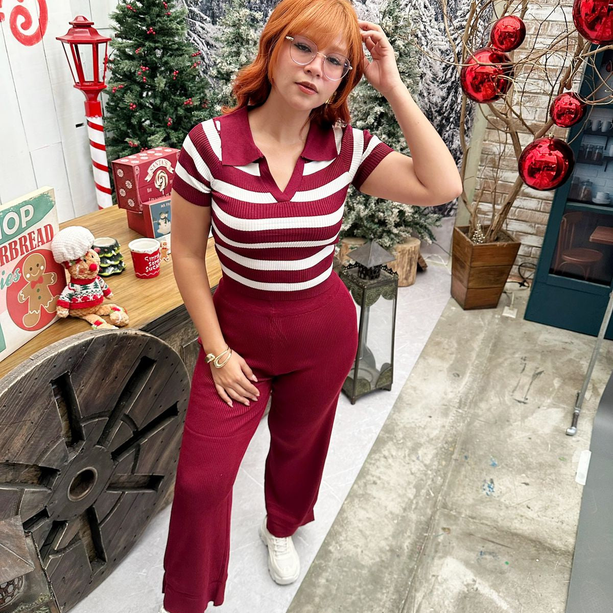 Conjunto de dos piezas estilo polo con pantalón palazzo