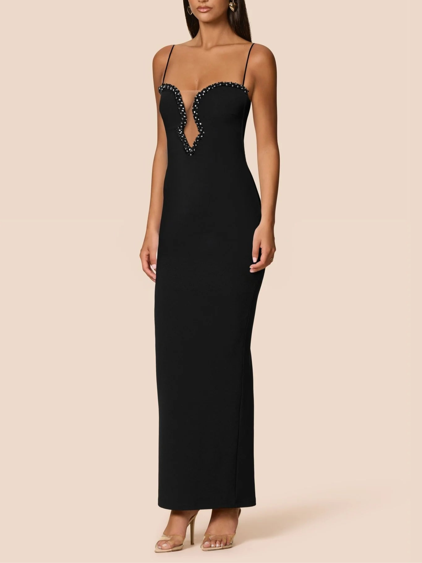 Vestido elegante con escote
