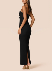 Vestido elegante con escote