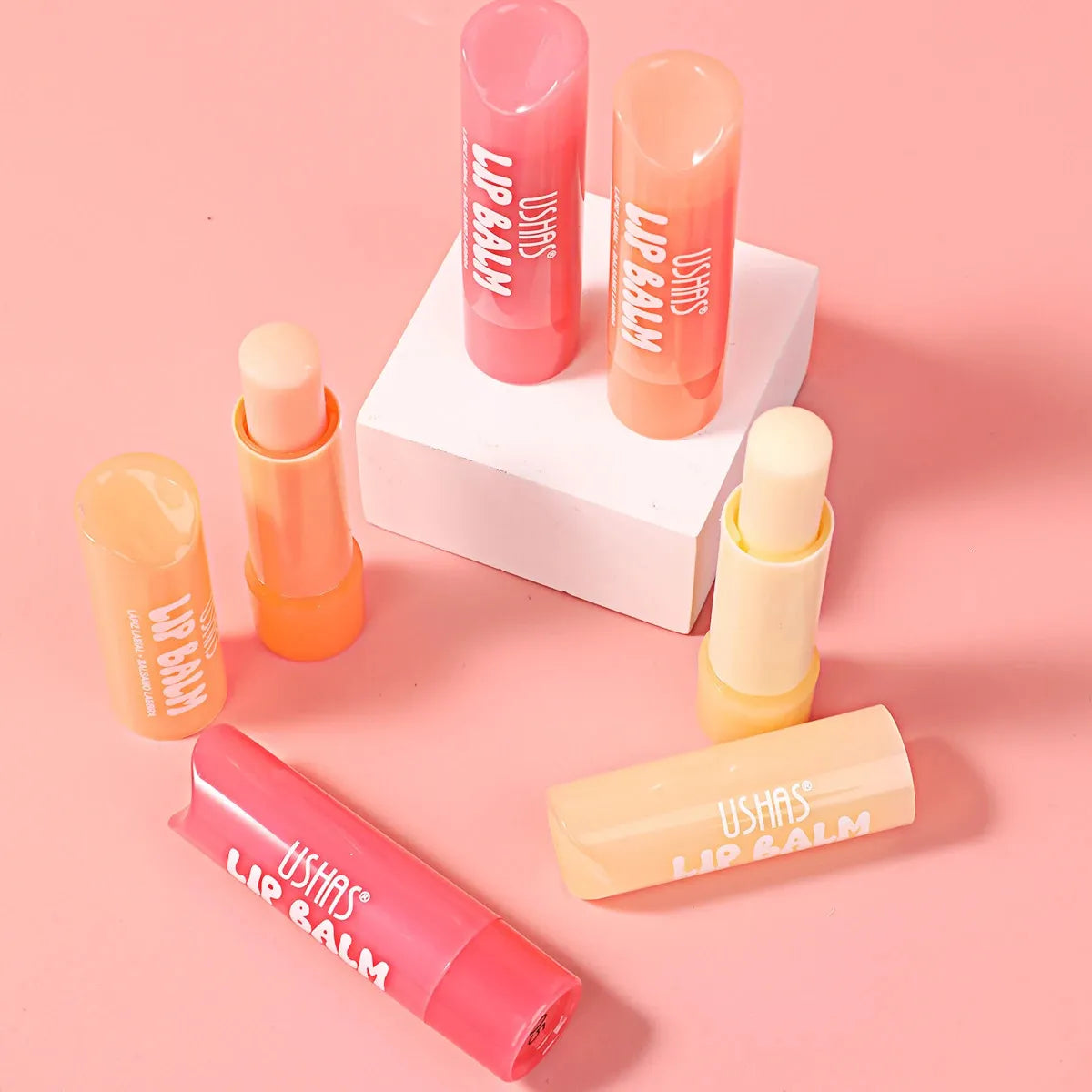 Bálsamo labial hidratante con brillo