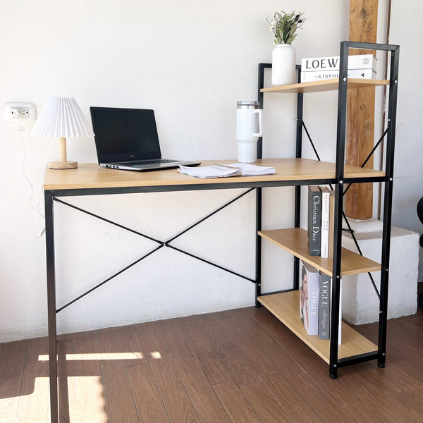 Escritorio con estantería