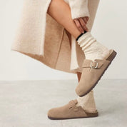 Zapatos tipo mules o suecos