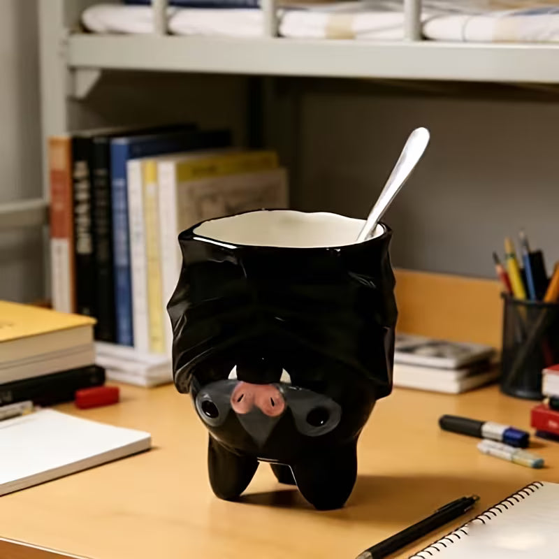 Taza con diseño de murciélago