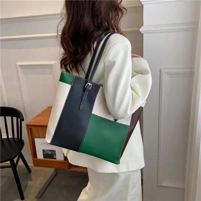 Bolso grande de mano
