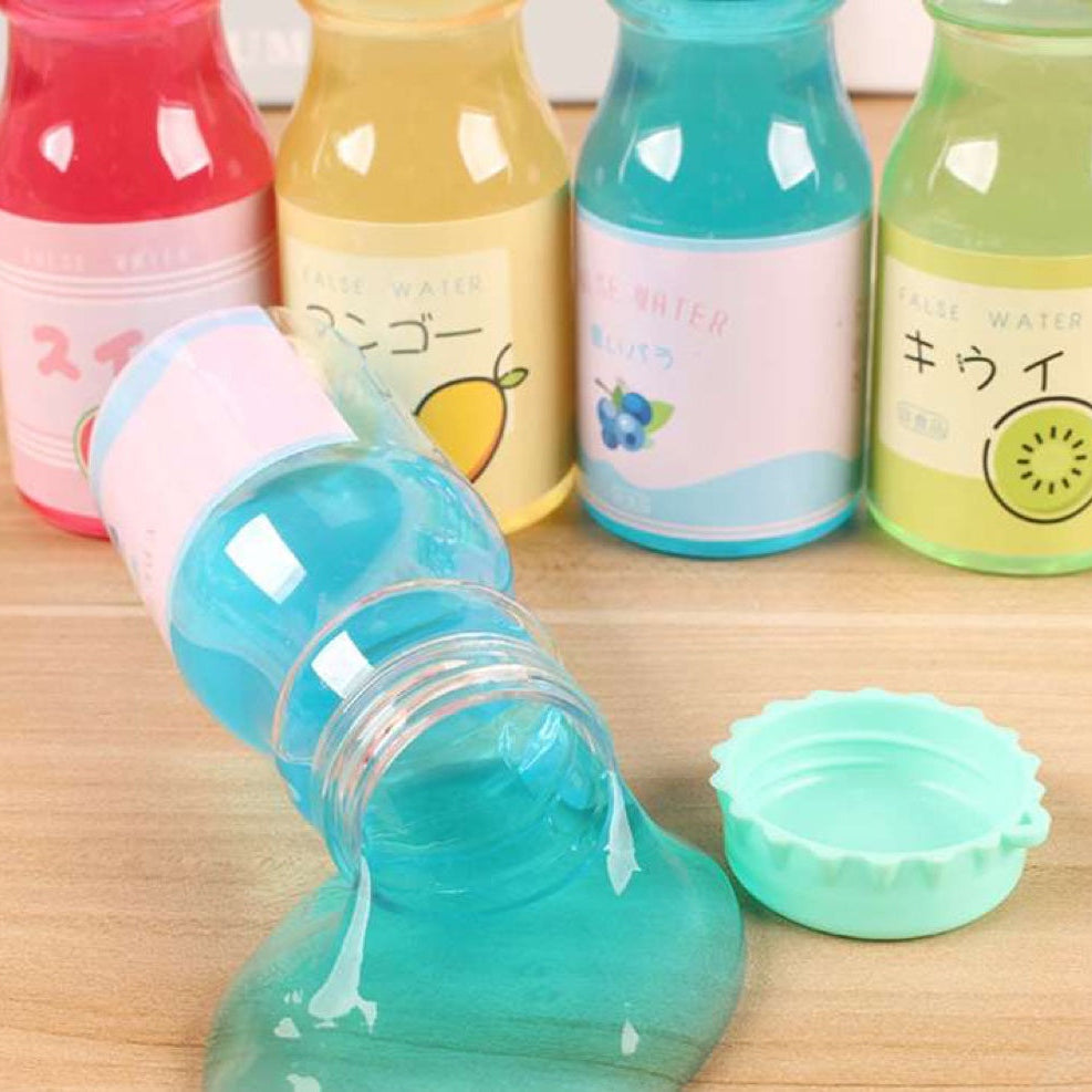Slime de jugo de frutas en botella