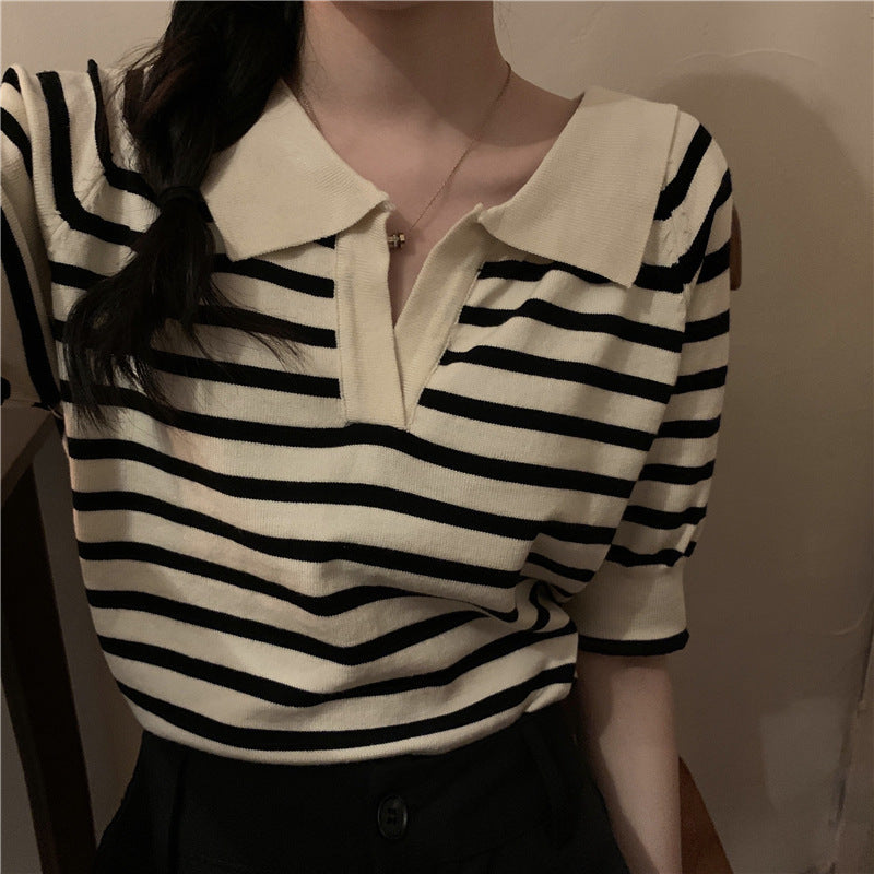 Blusa estilo polo con lineas
