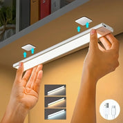 Lámpara LED con sensor de movimiento