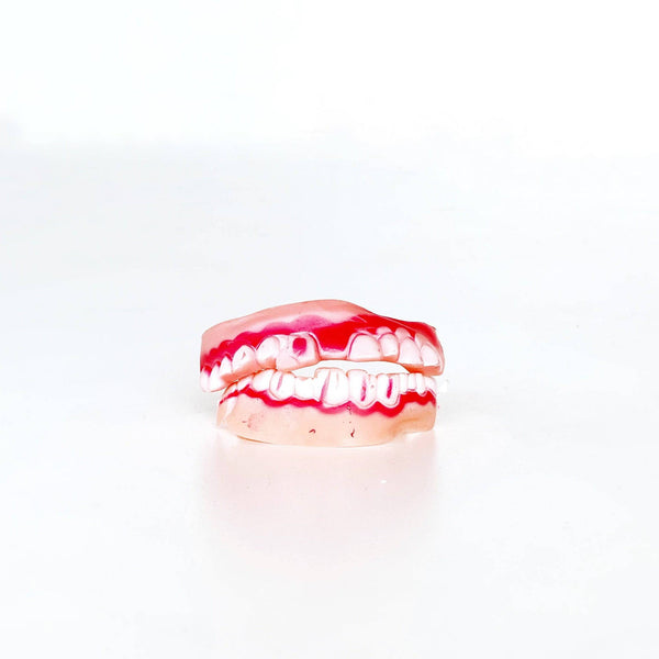 Dentadura falsa de  vampiro